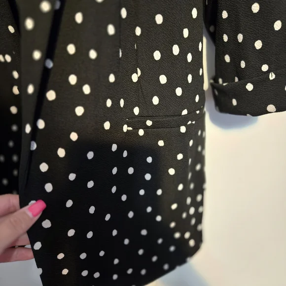Maurices Black and White Polka Dot Buttonless Blazer- NWT - Picture 6 of 8